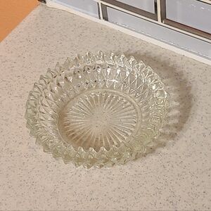 Elegant Clear Glass Ashtray
